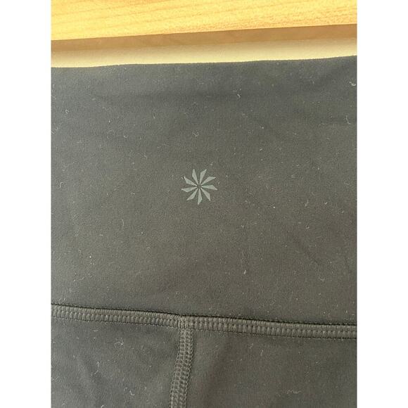 Athleta Cropped Black Leggings Sz M - Picture 4 of 6